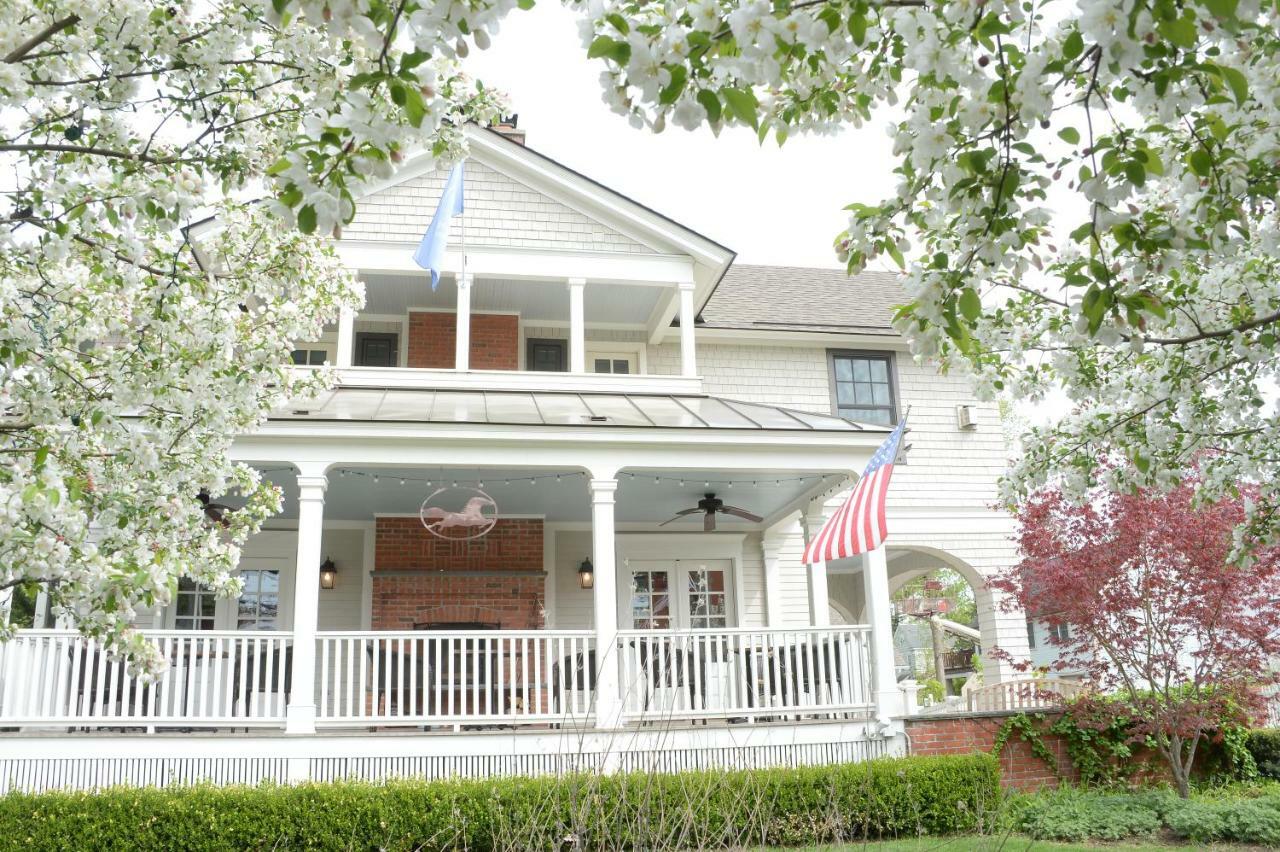 The Springwater Bed And Breakfast Saratoga Springs Kültér fotó